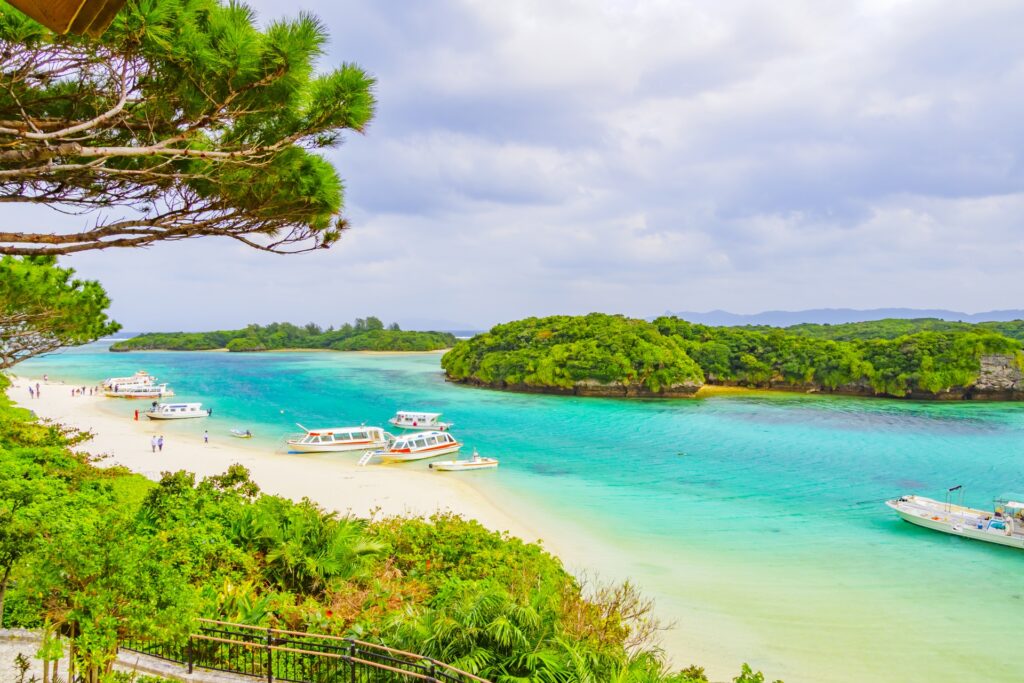 石垣島の川平湾(Kabira Bay)